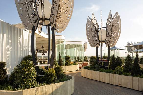 Celebrity Cruises Rooftop Garden 2.jpg